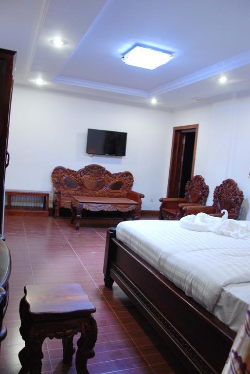 Emerald Bb Battambang Hotel Extérieur photo