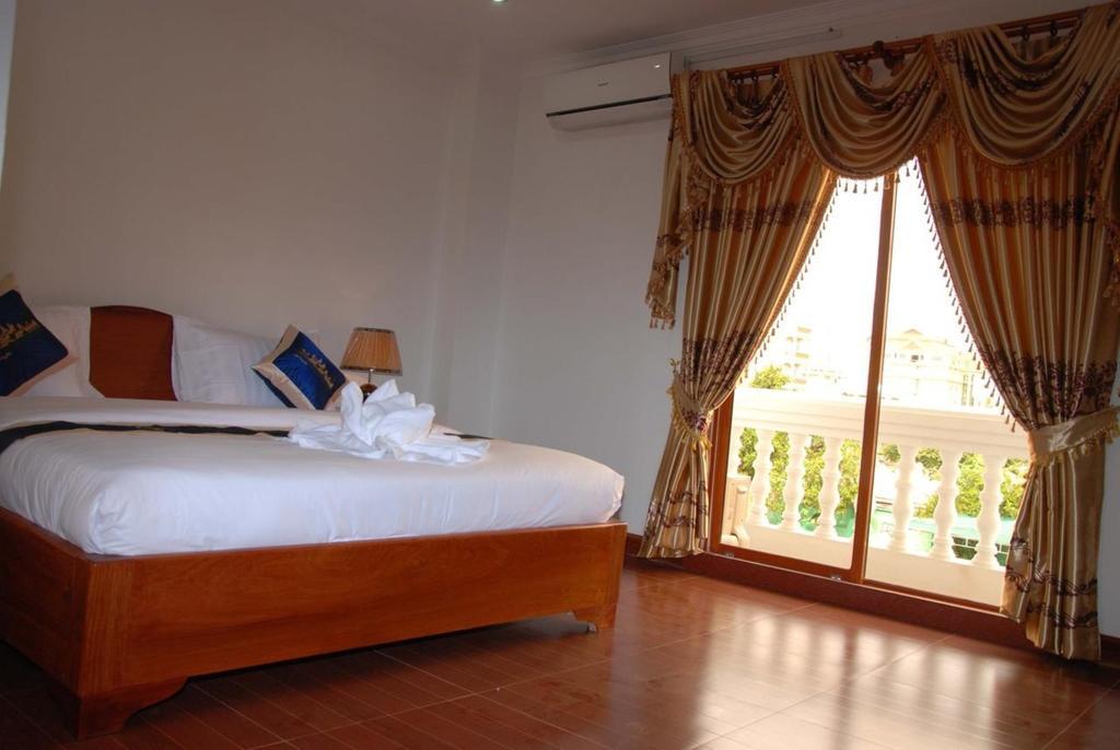 Emerald Bb Battambang Hotel Extérieur photo