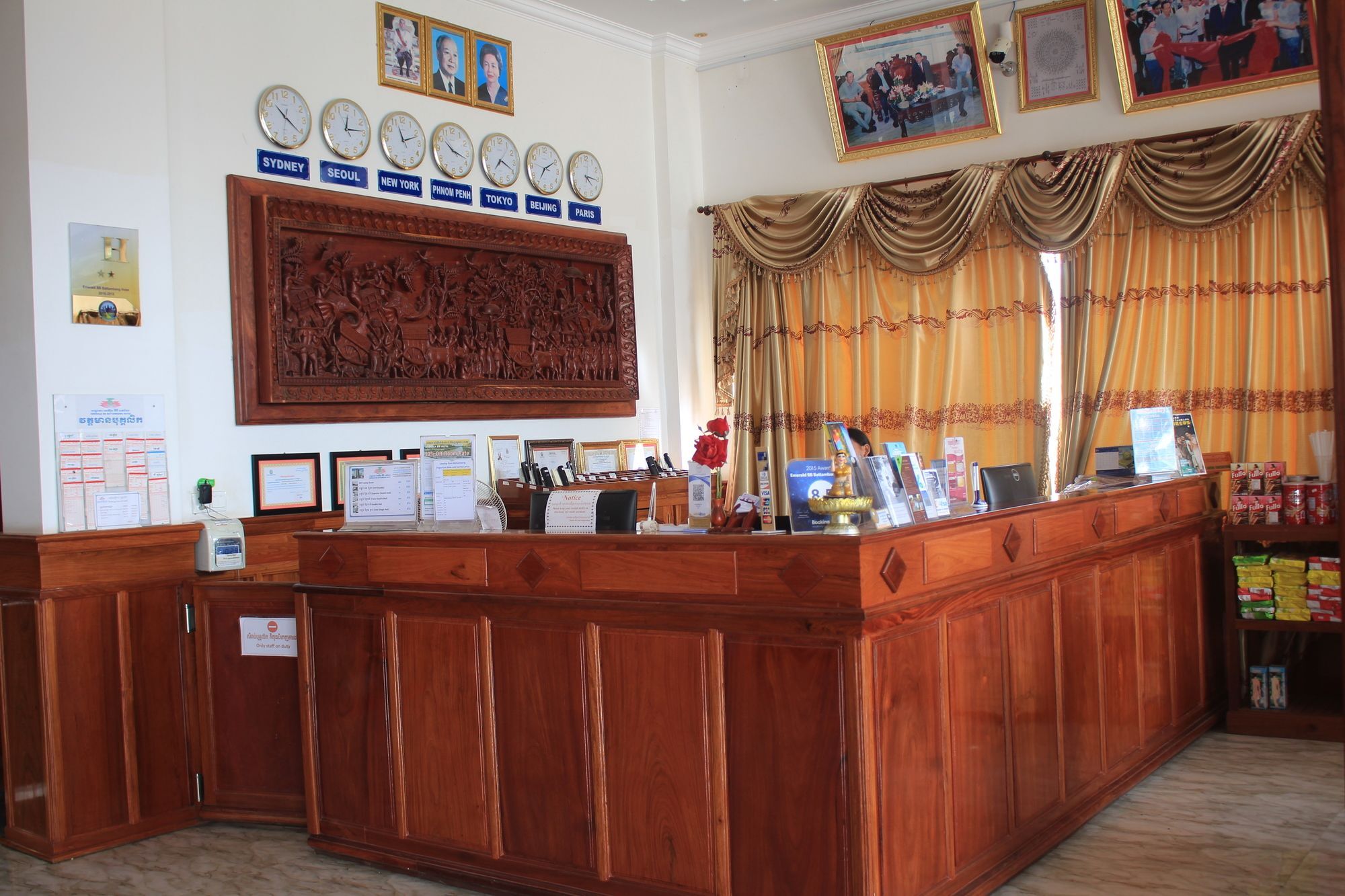 Emerald Bb Battambang Hotel Extérieur photo
