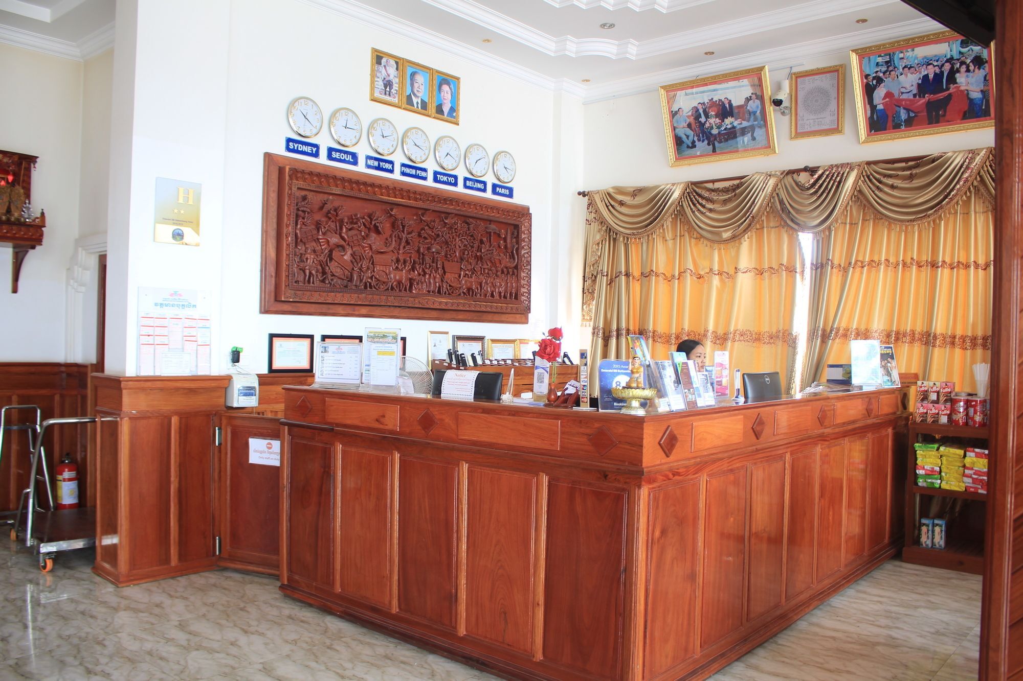 Emerald Bb Battambang Hotel Extérieur photo